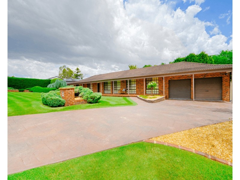 40 Hacking Drive, Narellan Vale NSW 2567
