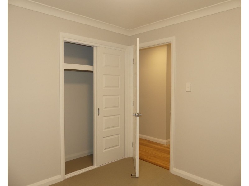 1/9 Howard Loop, Oran Park NSW 2570