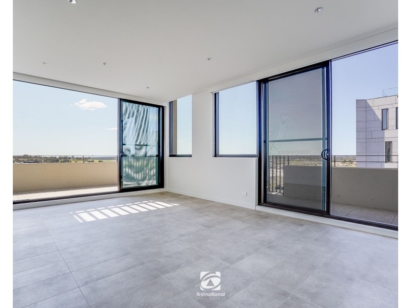 5.04/2 Fordham Way, Oran Park NSW 2570