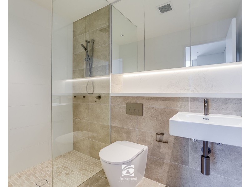 5.04/2 Fordham Way, Oran Park NSW 2570