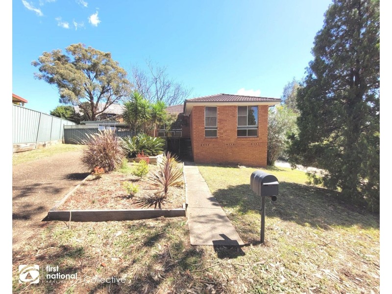 4 Spumante Close, Eschol Park NSW 2558