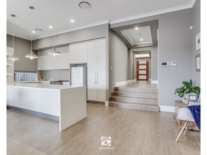 45 Buckingham Loop, Oran Park NSW 2570