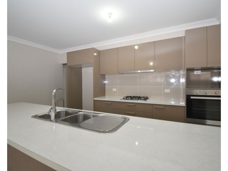 43 Nicholson Parade, Spring Farm NSW 2570