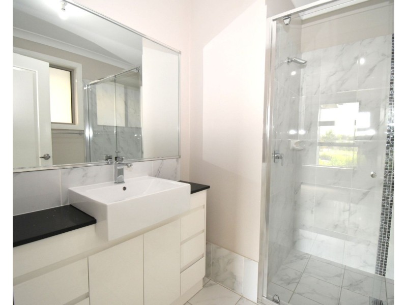 43 Nicholson Parade, Spring Farm NSW 2570