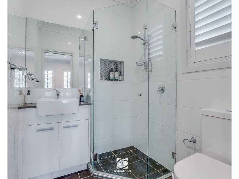 78 Easton Ave, Spring Farm NSW 2570