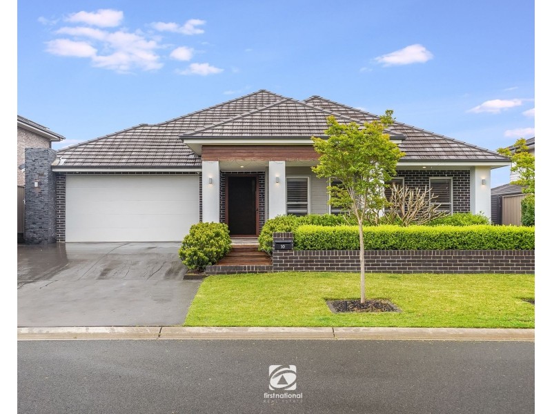 10 Cummins Loop, Harrington Park NSW 2567