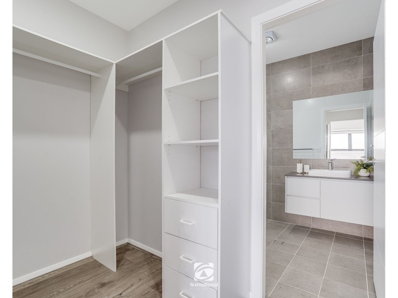 21B Loveday Street, Oran Park NSW 2570