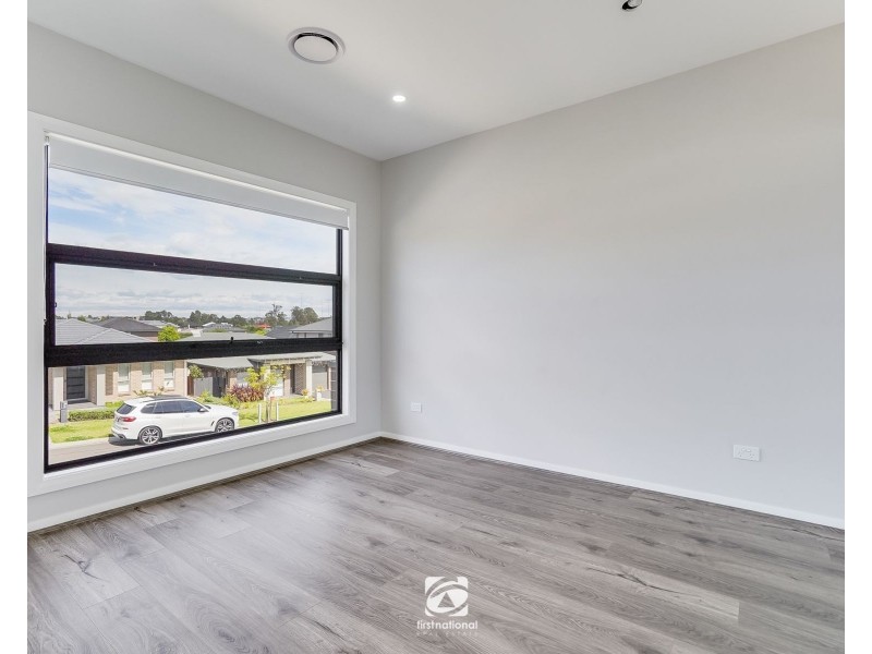 21B Loveday Street, Oran Park NSW 2570