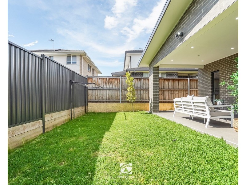 21B Loveday Street, Oran Park NSW 2570