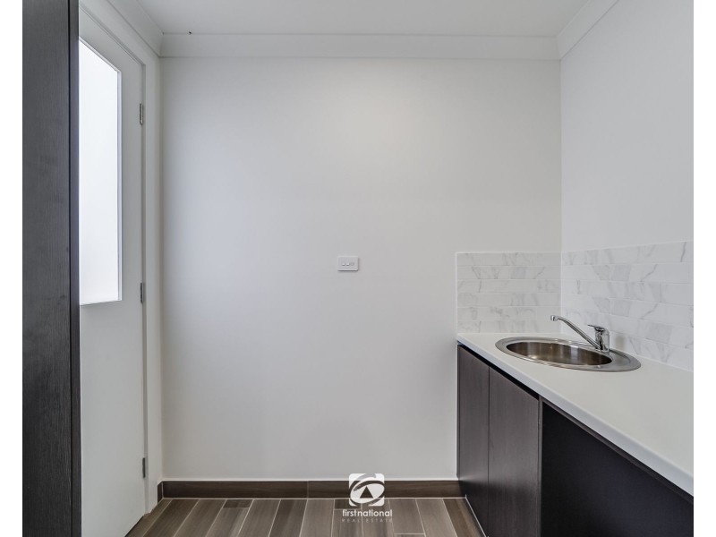 79 Springs Road, Spring Farm NSW 2570