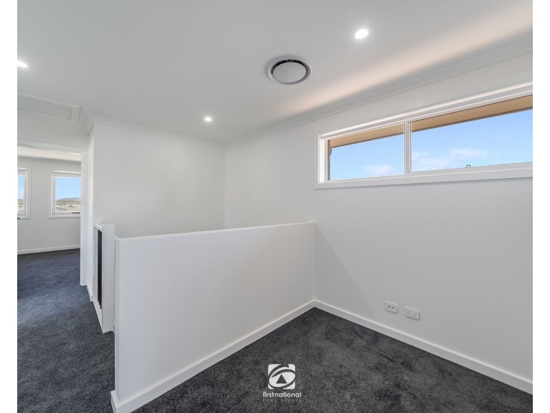 79 Springs Road, Spring Farm NSW 2570