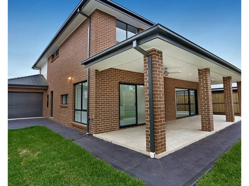 26 Golden Wattle Avenue, Gregory Hills NSW 2557