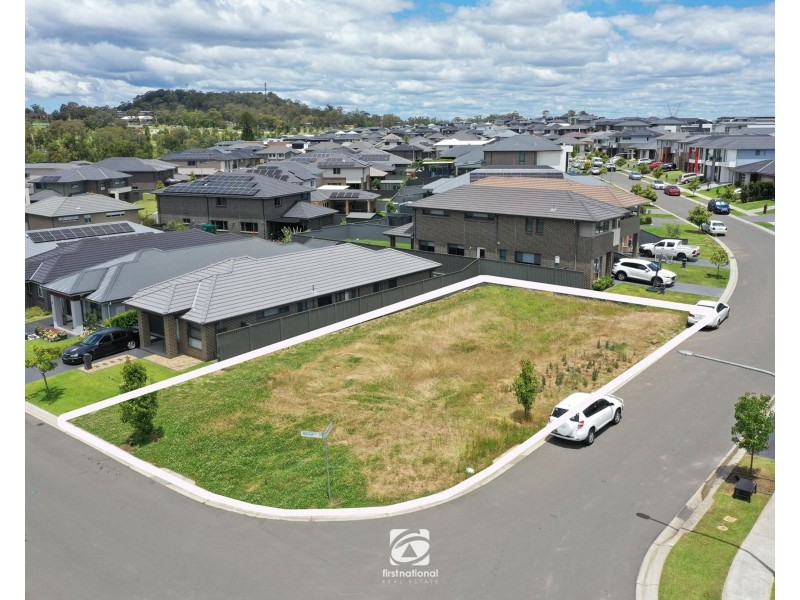 6 Bega Street, Gregory Hills NSW 2557