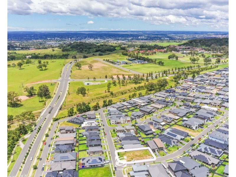 6 Bega Street, Gregory Hills NSW 2557