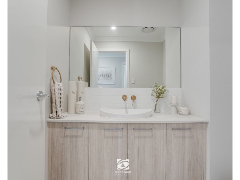 11 Hughes Avenue, Harrington Park NSW 2567