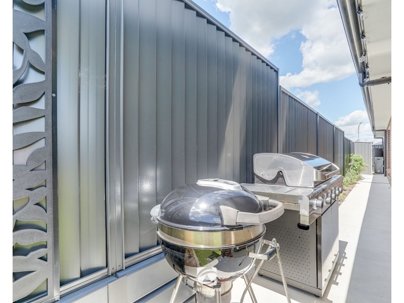 5 Musgrave Avenue, Spring Farm NSW 2570