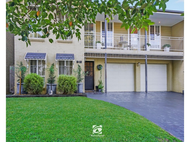 27 Tristania Street, Mount Annan NSW 2567