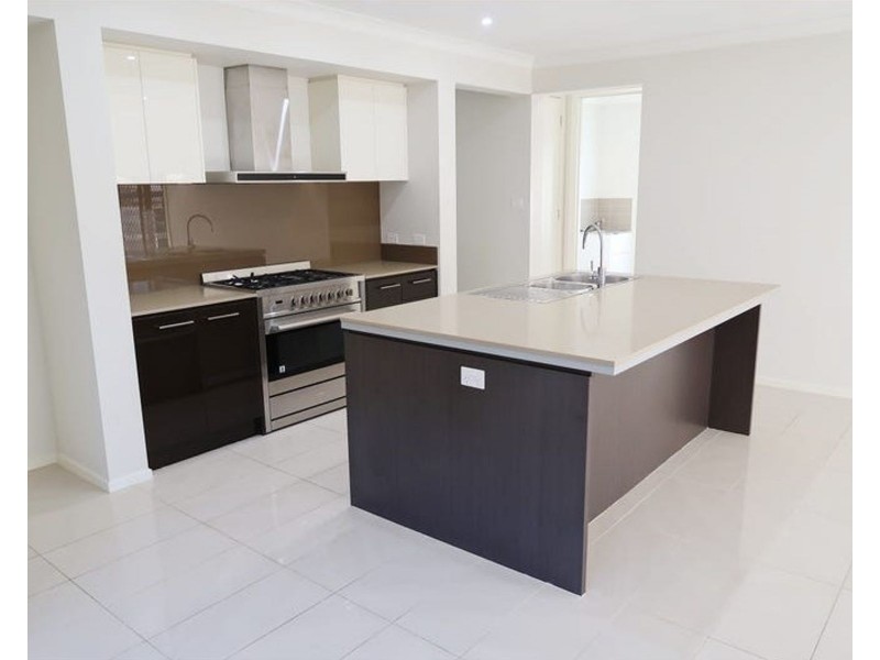 17 Loudon Crescent, Cobbitty NSW 2570