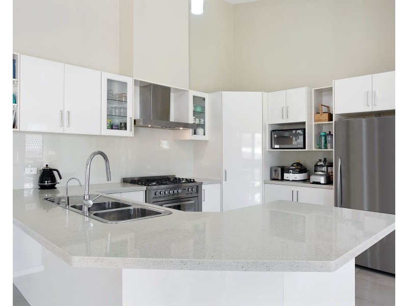 201 Mount Annan Drive, Mount Annan NSW 2567