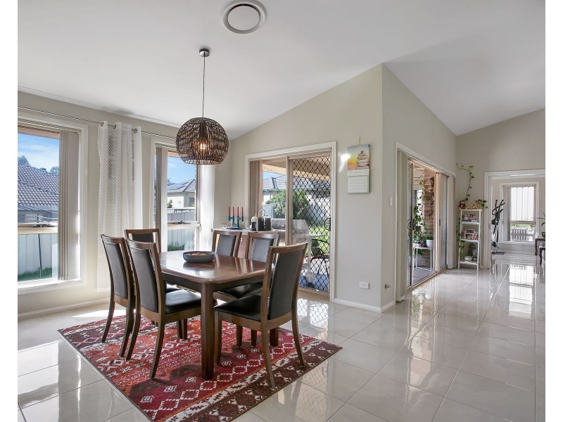 201 Mount Annan Drive, Mount Annan NSW 2567