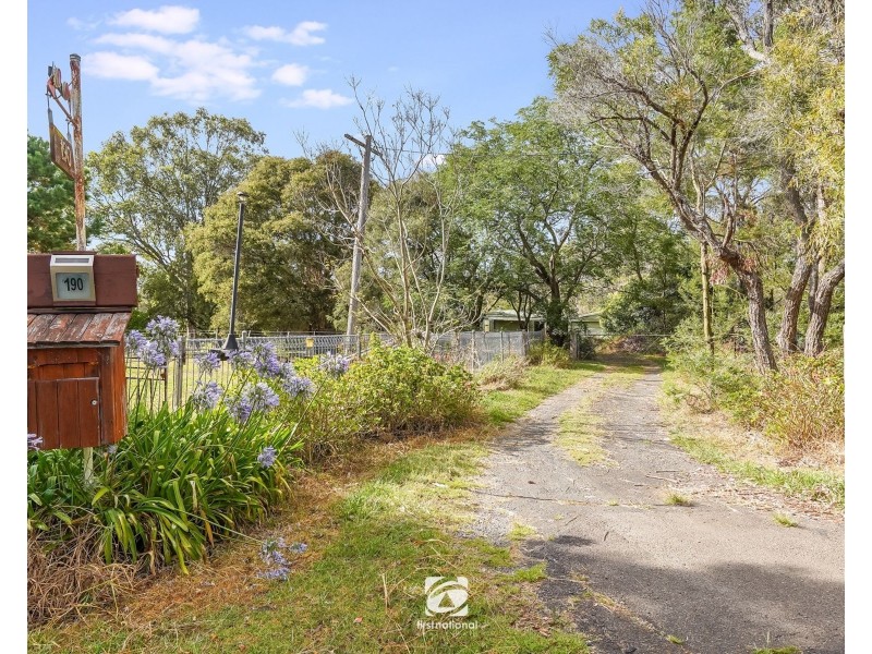 190 Georges River Road, Kentlyn NSW 2560