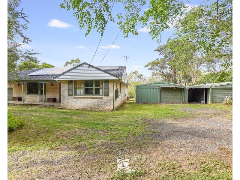 190 Georges River Road, Kentlyn NSW 2560