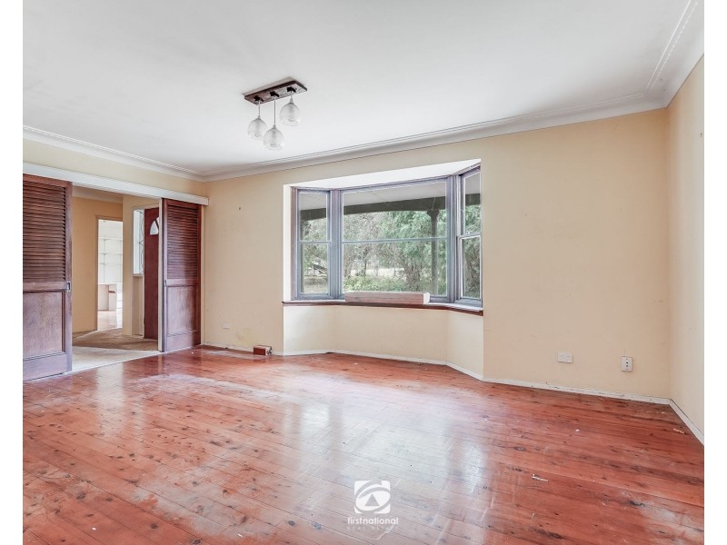 190 Georges River Road, Kentlyn NSW 2560