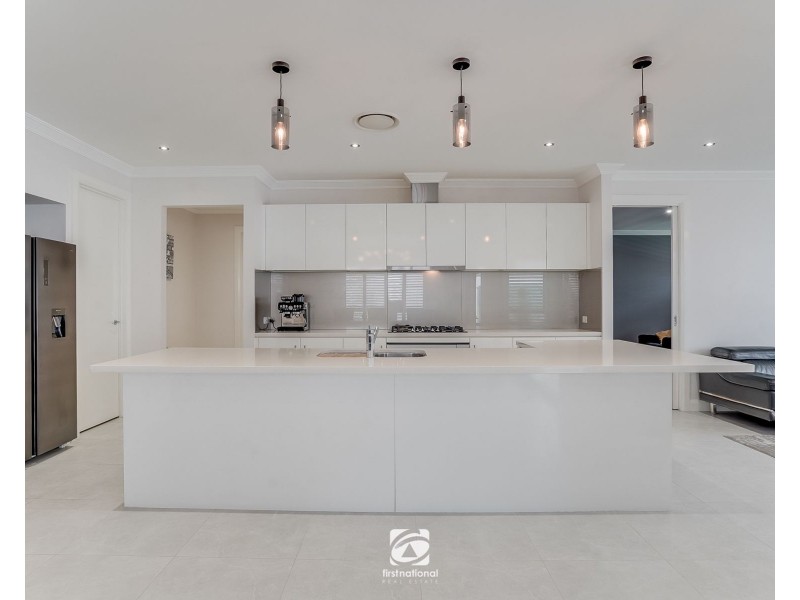 2 Longhurst Street, Oran Park NSW 2570