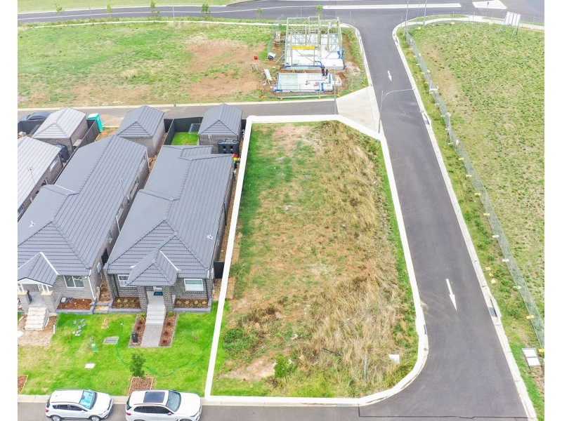 2 Brennan Road, Elderslie NSW 2570