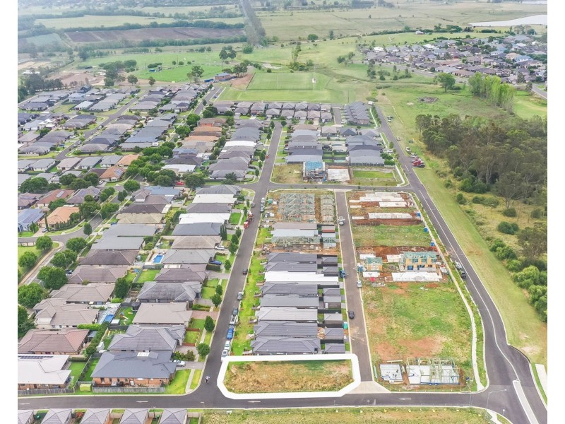 2 Brennan Road, Elderslie NSW 2570