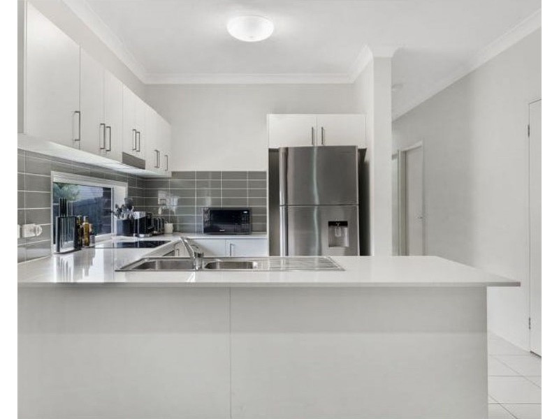 26 Plymouth Boulevard, Spring Farm NSW 2570