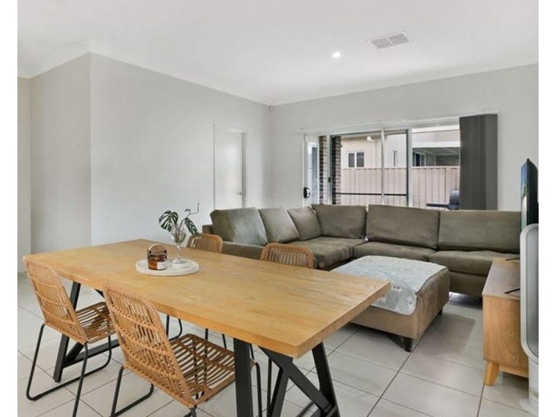 26 Plymouth Boulevard, Spring Farm NSW 2570