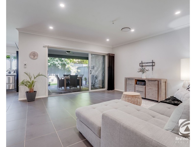 7 Finch Place, Gregory Hills NSW 2557