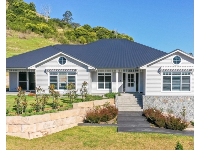 39 Eliza Place, Picton NSW 2571