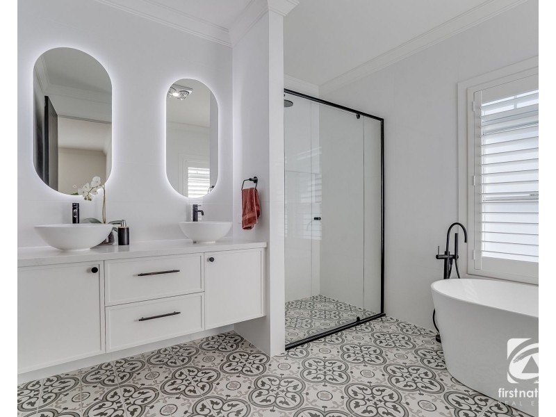 39 Eliza Place, Picton NSW 2571