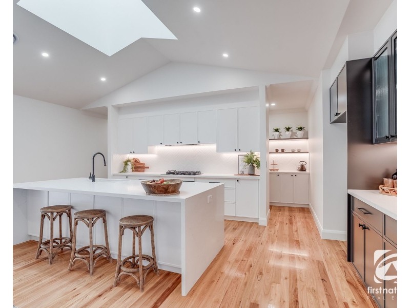 39 Eliza Place, Picton NSW 2571