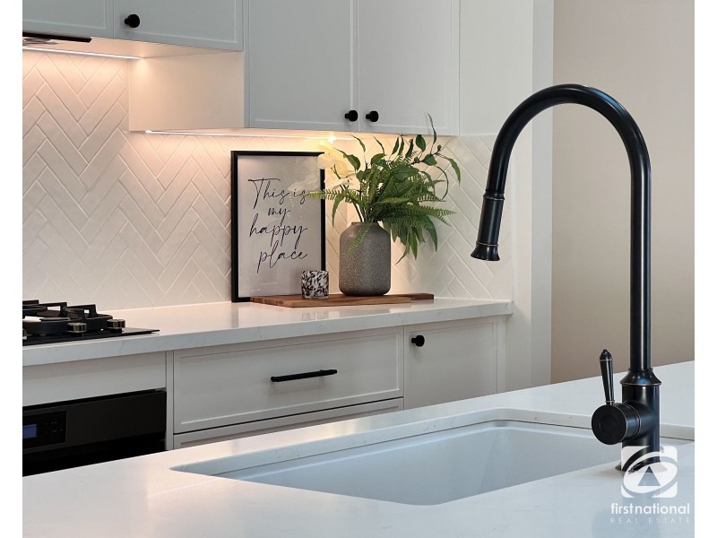 39 Eliza Place, Picton NSW 2571