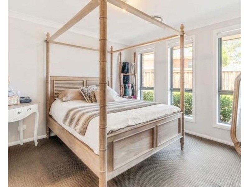 34 Macedon Street, Minto NSW 2566