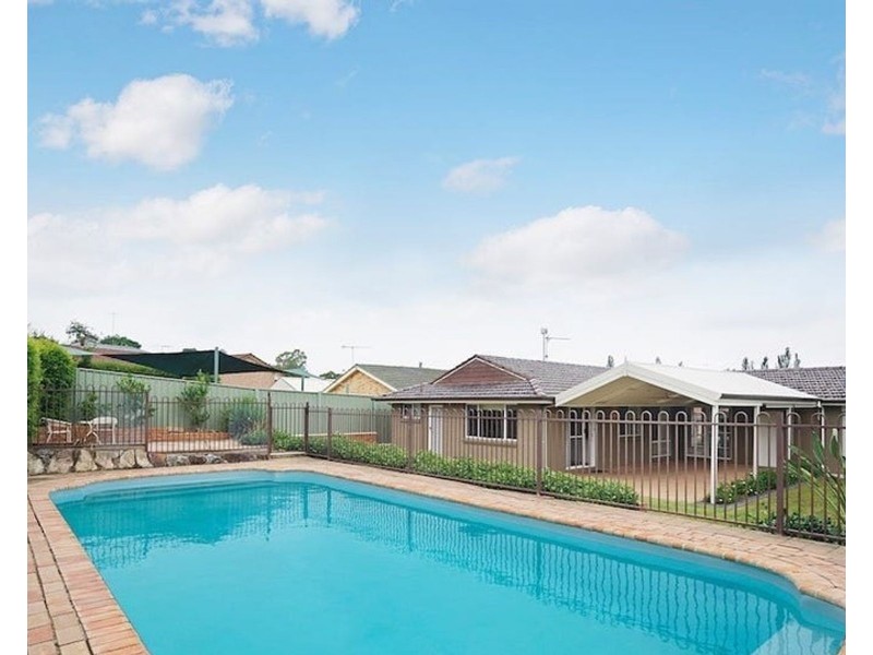 6 Thurn Street, Elderslie NSW 2570