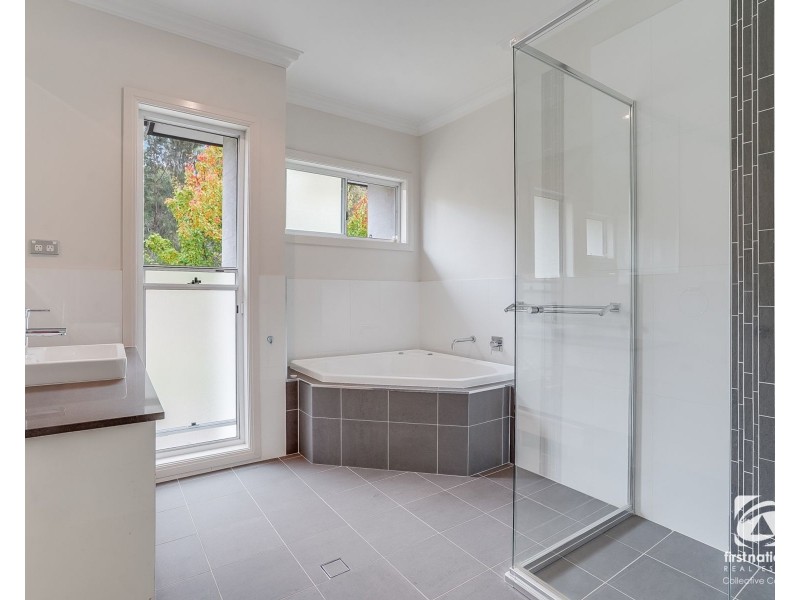 18 Hawthorne Circuit (Harrington Grove), Harrington Park NSW 2567