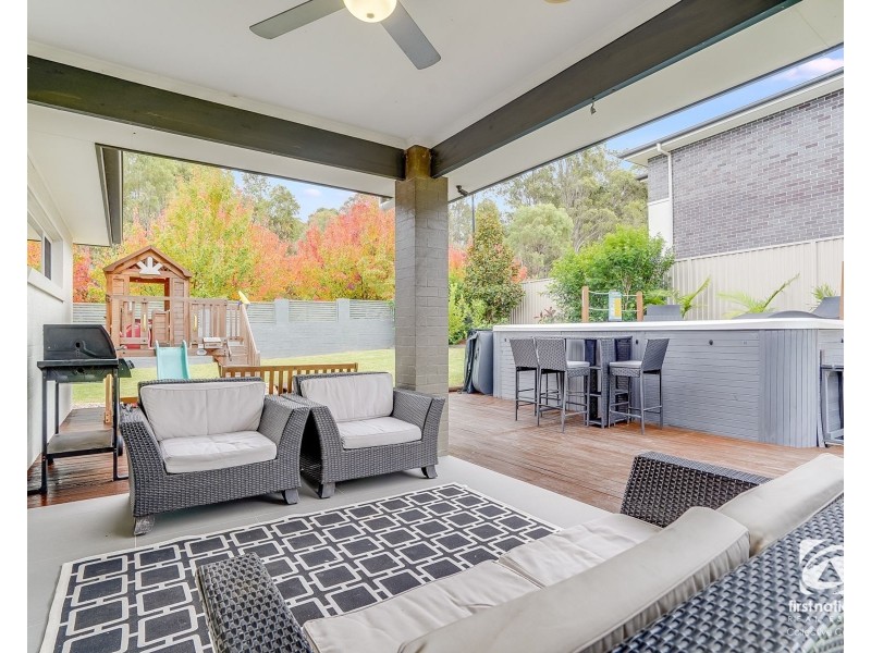 18 Hawthorne Circuit (Harrington Grove), Harrington Park NSW 2567