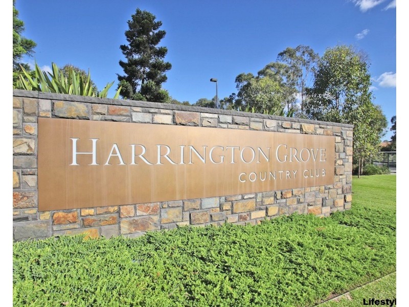 18 Hawthorne Circuit (Harrington Grove), Harrington Park NSW 2567