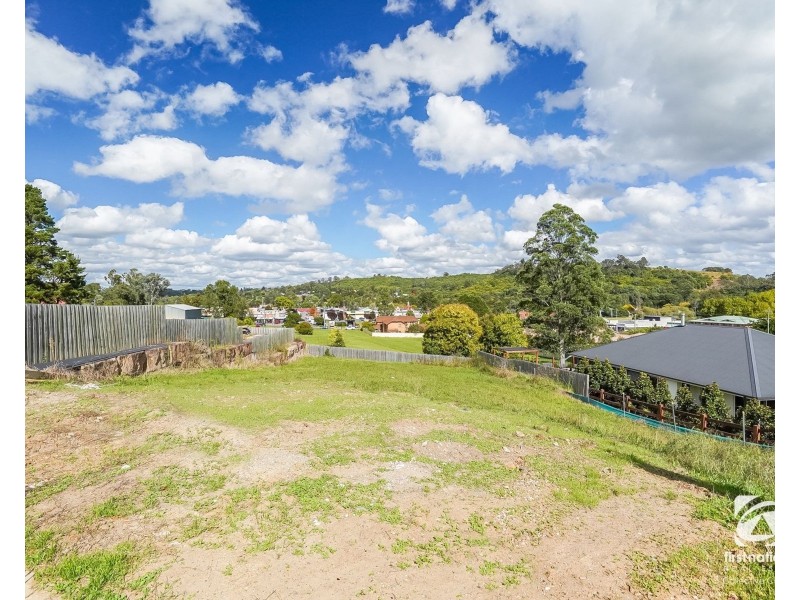 54 Eliza Place (Vault Hill), Picton NSW 2571