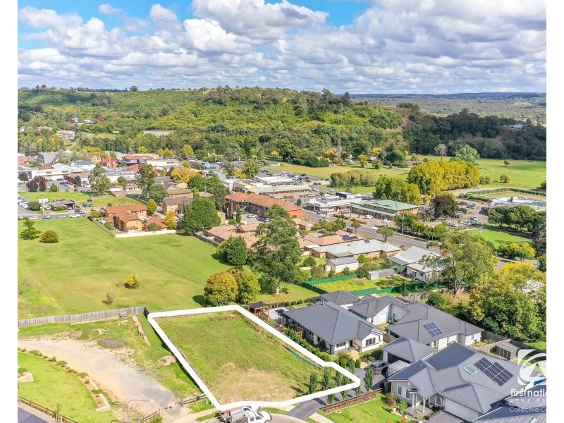 54 Eliza Place (Vault Hill), Picton NSW 2571