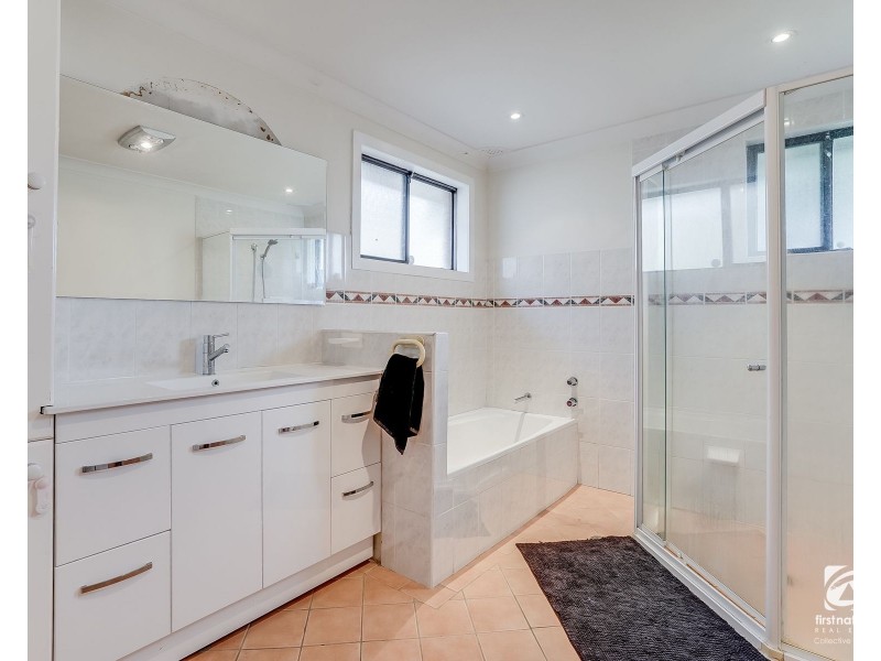 76 Woodland Crescent, Narellan NSW 2567