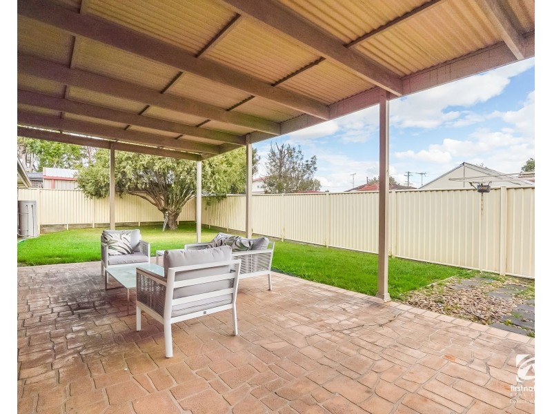 76 Woodland Crescent, Narellan NSW 2567