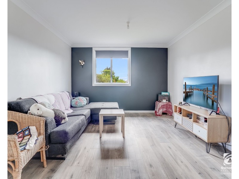 76 Woodland Crescent, Narellan NSW 2567