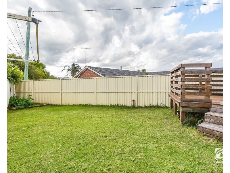 76 Woodland Crescent, Narellan NSW 2567