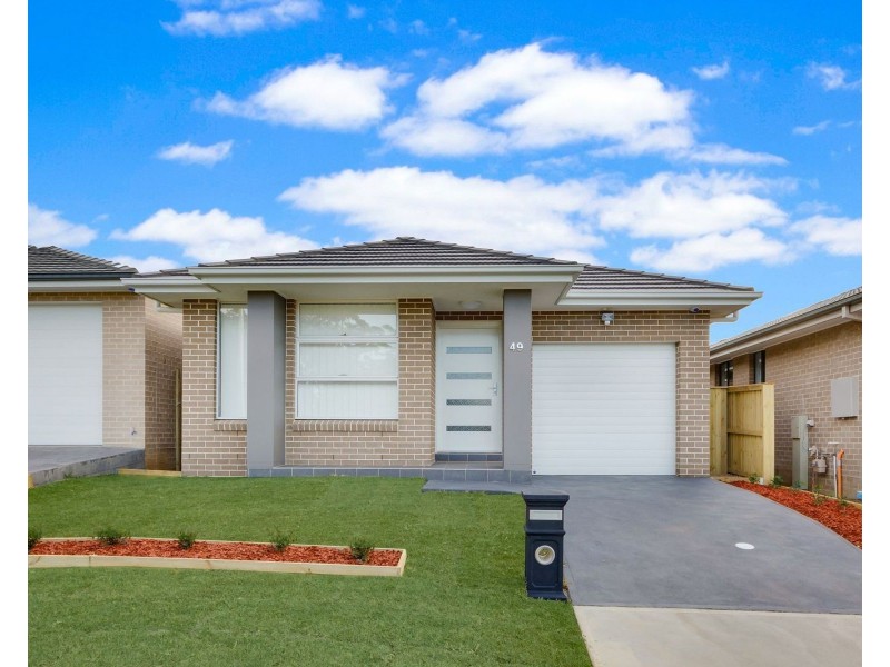 49 Kingsman Avenue, Elderslie NSW 2570