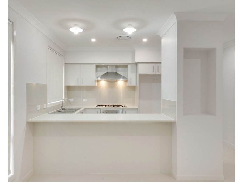 49 Kingsman Avenue, Elderslie NSW 2570